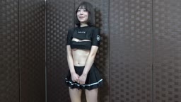 《個撮隠撮》コスプレカフェのパンチラ面接記録...333