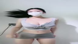 巨乳