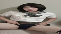 男の娘　制服