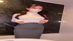 初投稿　人妻　ゆ●な