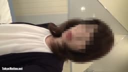 牝犬奥さんが淡々と自己紹介する動画