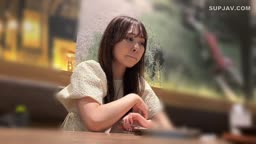 2893 初々しい旅行業の新卒後輩ちゃん。「そこ気持ちいい、イクゥ…！」先輩の太チンで愛液溢れ、膣奥まで激しく突かれ何度も痙攣。一本筋の剛毛マンコに大量中出し