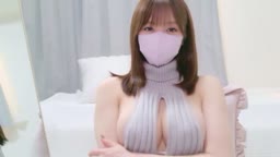 巨乳　ぽろり