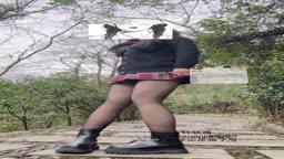 露出放尿