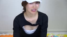 チラ乳首8房_美人0人