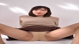 【AI】女子大生が、クロッチの位置を教えてくれる 3