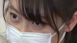 チラ乳首9房_美人2人