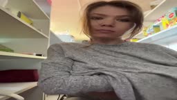 MyLittlegi - [2022-11-03] MyLittlegi live cam show (Preview)