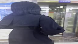 全裸露出散歩