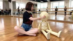 レイナ16億円のロボットを買う