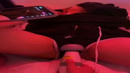 女子会 ラブホ 電マ責め ②