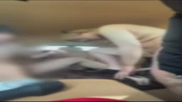 アパレル店員さんとイ○ンの駐車場で🚗