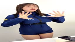 矢●　亜依●