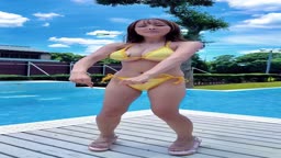 矢●　亜●里