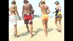 【生ドル海・未修正】海ナンパ・ビーチで即生ハメ2連発!!2人組マンバギャルがテントで日焼けあと披露!!未公開含むオリジナル版!!