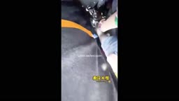 Encoxada Dickflash cum candid