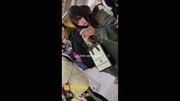 Encoxada Dickflash cum candid