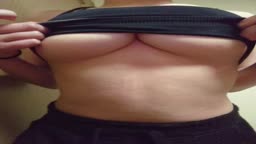 おっぱい