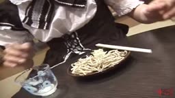メイド　コスプレ