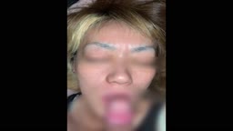 フェラ ひょっとこ顔奥までくわえこみます顔射好き精液便女33歳ザーメンまみれ旦那にもされたことがない顔射で濃厚ザーメンを味わって頑張ってごっくんしてます
