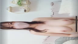 美乳おっぱい