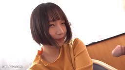 ムッツリスケベな素人娘(なつき)