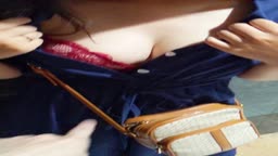 野外露出 おっぱい
