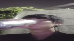 エスカレーター男
