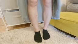 ワンコイン 人妻ぱんちら 超有名黄色のファミレスでウェイトレスしてた