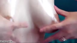 母乳の流れを促進する