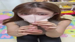 人妻早希　朝からお口で…
