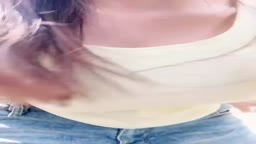 爆乳