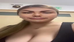 爆乳 ライブ