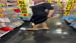 美人の奥様の露出