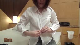 びきょにゅう
