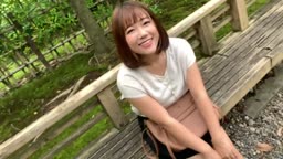 中出しを誘う絶倫奥様に大量射精