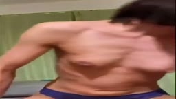 旦那さんごめんなさい。奥さん残業してるっていうのは嘘で家事育児と仕事で溜まった鬱憤を全部吐き出してスッキリしてから帰宅します