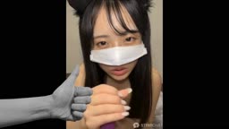 人気アイドルのフェラ