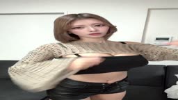 乳揺れ