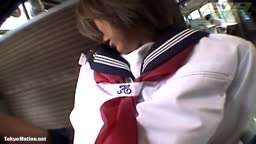 chikan1
