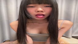 6864