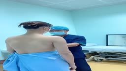 自分用　豊胸のための診察中の映り込み　修正ミス