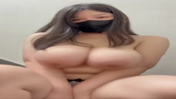爆乳