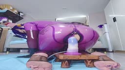 ラテックスニューハーフ