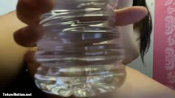 水