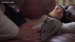 白昼の人妻タクシードライバー　　羽田つばさ