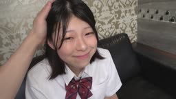 ☆すずちゃん　色白かわいい娘　プリケツ　口内発射からの連続中出し　02