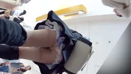パンチラ