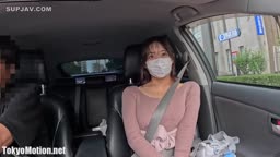 巨乳爆美女