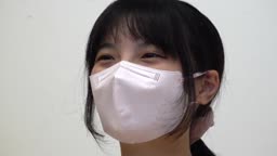 人妻乳マッサージ